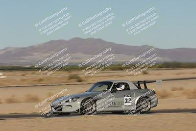 media/Oct-24-2025-Doghouse Garage (Fri) [[783d2ff07a]]/5-Beginner/Session 1 (Follow the Leader)/